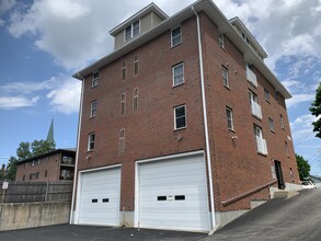 10 Middle Street Ct, Waltham, MA for sale Building Photo- Image 1 of 1