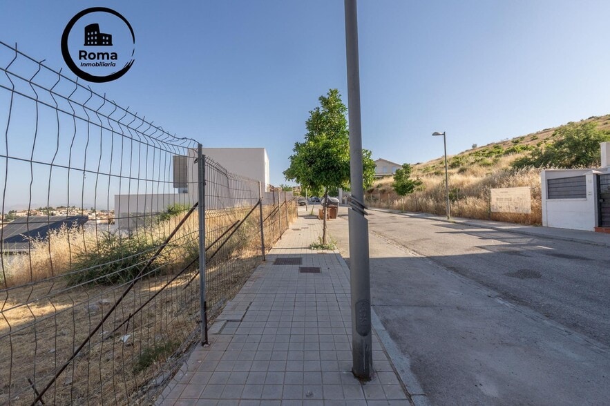 Calle Malvasía, 9, Huétor Vega, Granada for sale - Building Photo - Image 3 of 46