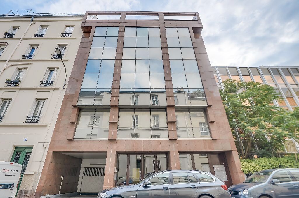 18 Rue Trézel, Levallois-Perret to rent Building Photo- Image 1 of 16