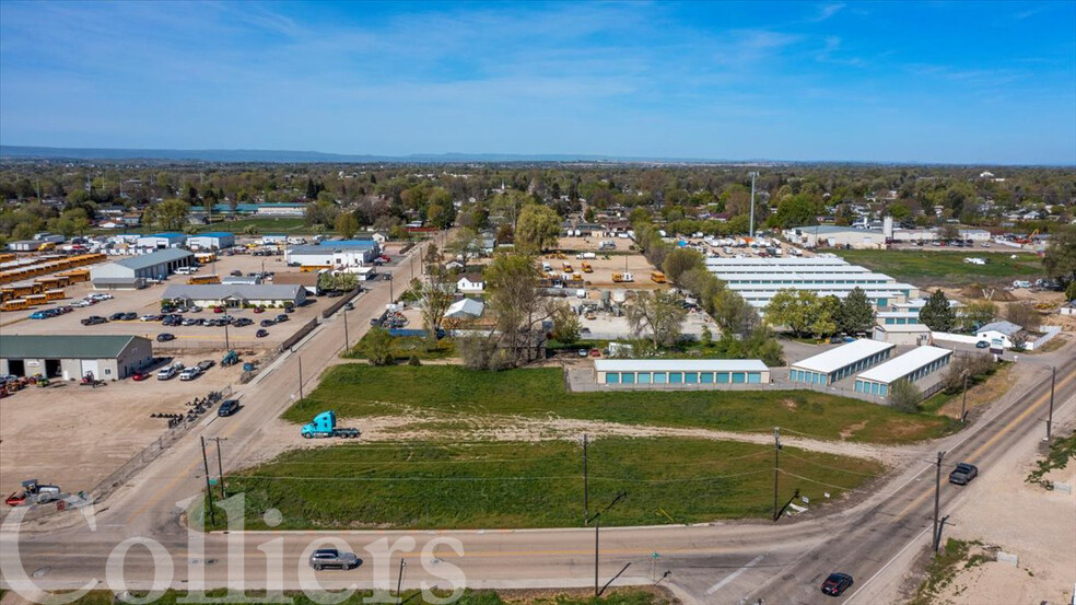 325 Chicago Street, Nampa, ID for rent - Building Photo - Image 3 of 17