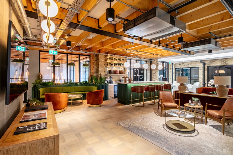 Dimes Pl, London to rent - Building Photo - Image 3 of 10