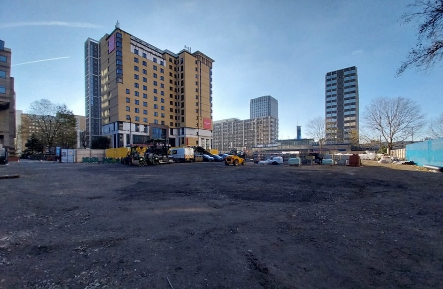 1 Lansdowne Rd, Croydon to rent - Building Photo - Image 2 of 4