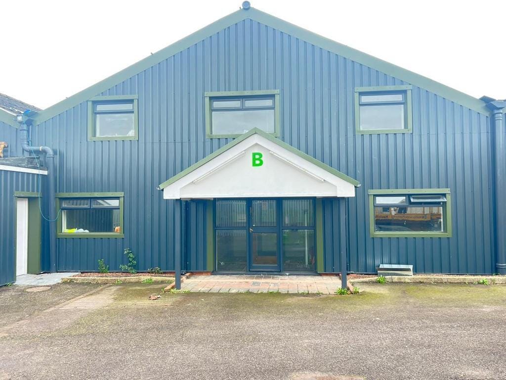 Westridge Way, Bishops Lydeard to rent Building Photo- Image 1 of 6