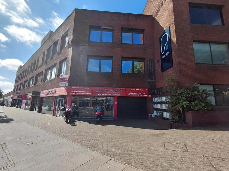 18-30 East Barnet Rd, Barnet for sale - Building Photo - Image 1 of 1