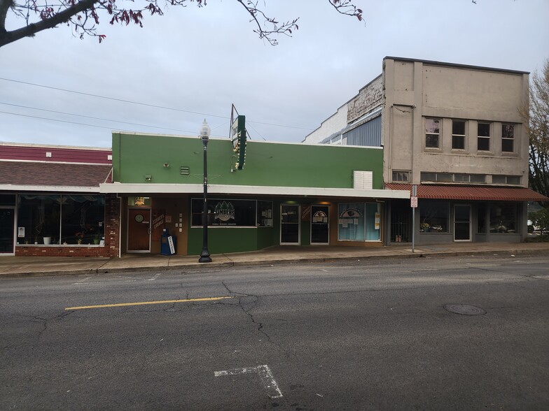 181 S Main St, Toledo, OR for sale - Building Photo - Image 2 of 4