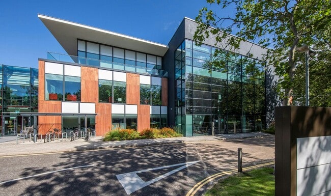 More details for 8 Cannon Ln, Maidenhead - Office to Rent