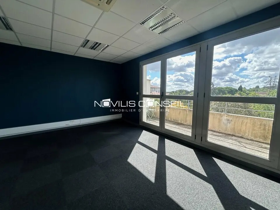 Office in Tournefeuille to rent Interior Photo- Image 1 of 15