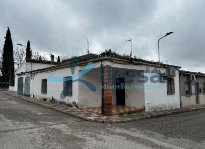Retail in Espeluy, Jaén for sale - Building Photo - Image 1 of 1