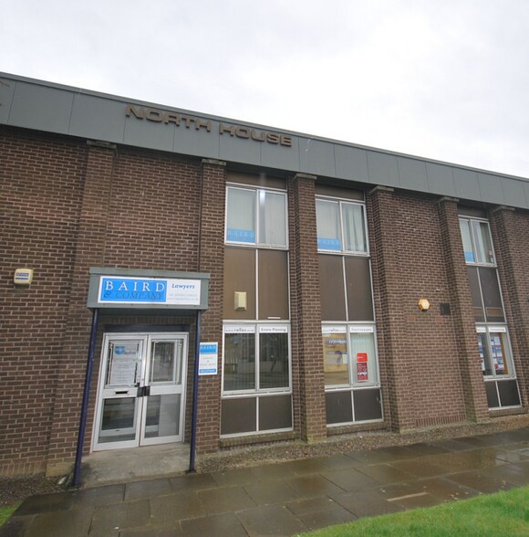 34 North St, Glenrothes to rent - Building Photo - Image 2 of 2