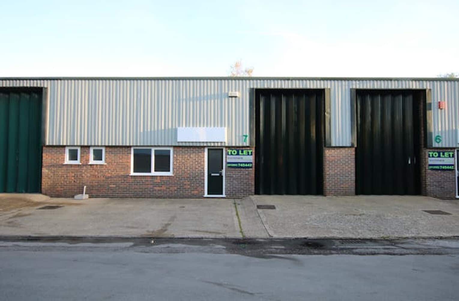 Forest Clos, Verwood to rent Building Photo- Image 1 of 2