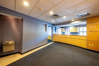 900 W Main St, Freehold, NJ to rent Interior Photo- Image 1 of 13