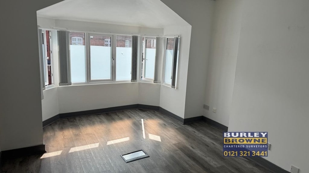 76 Walsall Rd, Sutton Coldfield for sale Interior Photo- Image 1 of 7