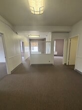 235-239 4th Ave, Pittsburgh, PA to rent Building Photo- Image 2 of 5