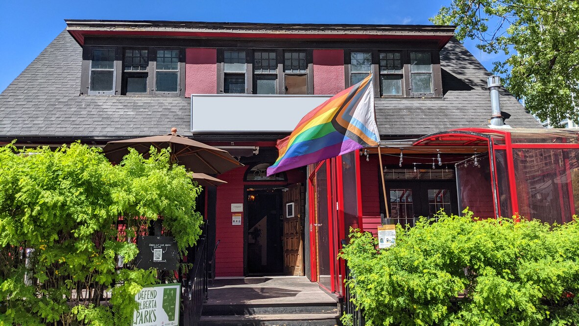 1111 7 St SW, Calgary, AB for sale Primary Photo- Image 1 of 1