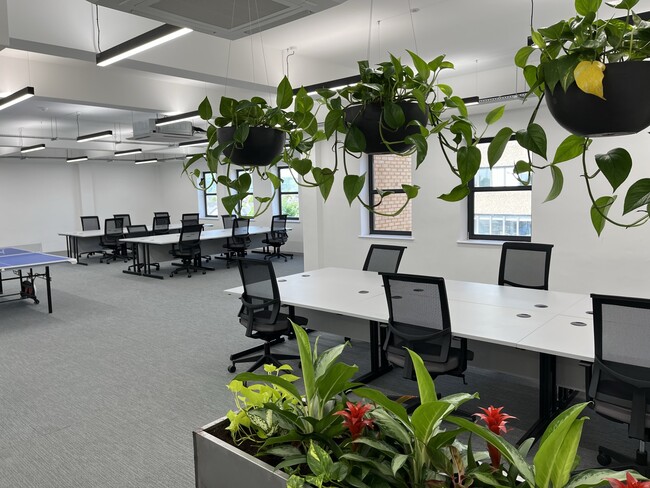 More details for Cowbridge Rd E, Cardiff - Office to Rent