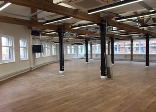 65 High St, Manchester to rent Interior Photo- Image 2 of 2