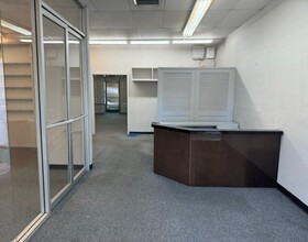 5201-5220 E Pacific Coast Hwy, Long Beach, CA for rent Building Photo- Image 2 of 4