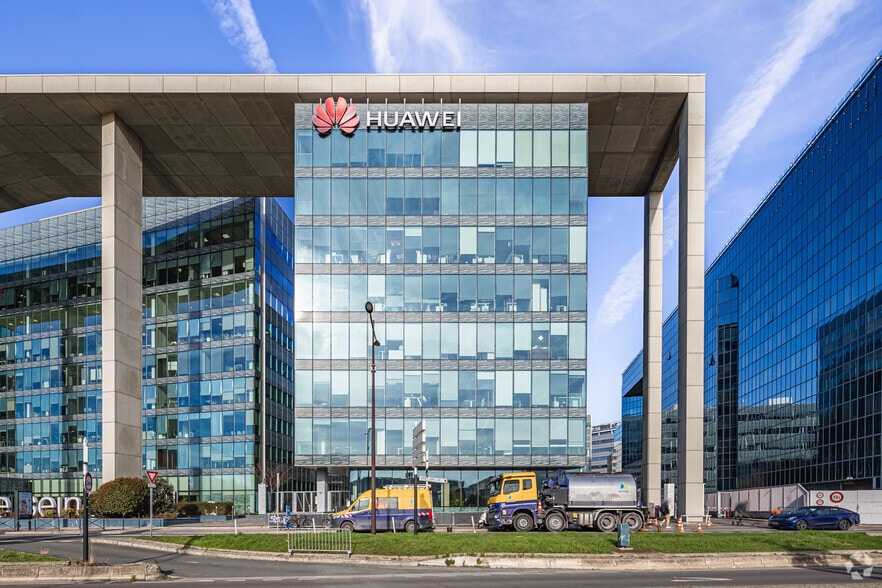 18 Quai Du Point Du Jour, Boulogne-Billancourt to rent - Building Photo - Image 3 of 42