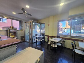 Retail in Canet de Mar, Barcelona to rent Interior Photo- Image 2 of 14