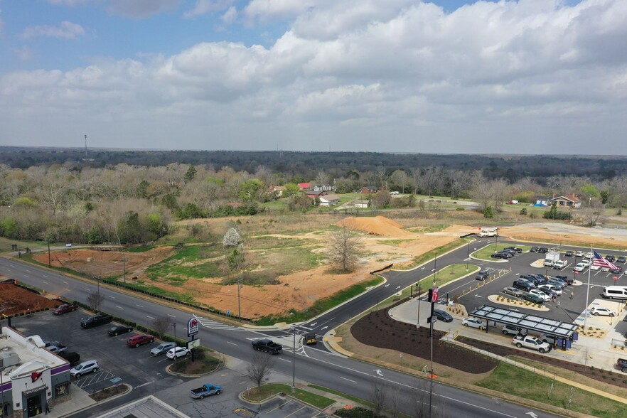 720 E Forsyth St, Americus, GA for sale - Building Photo - Image 1 of 8