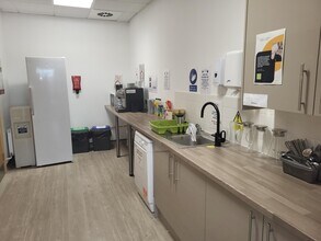 Kingswood Lakeside, Cannock to rent Interior Photo- Image 2 of 4