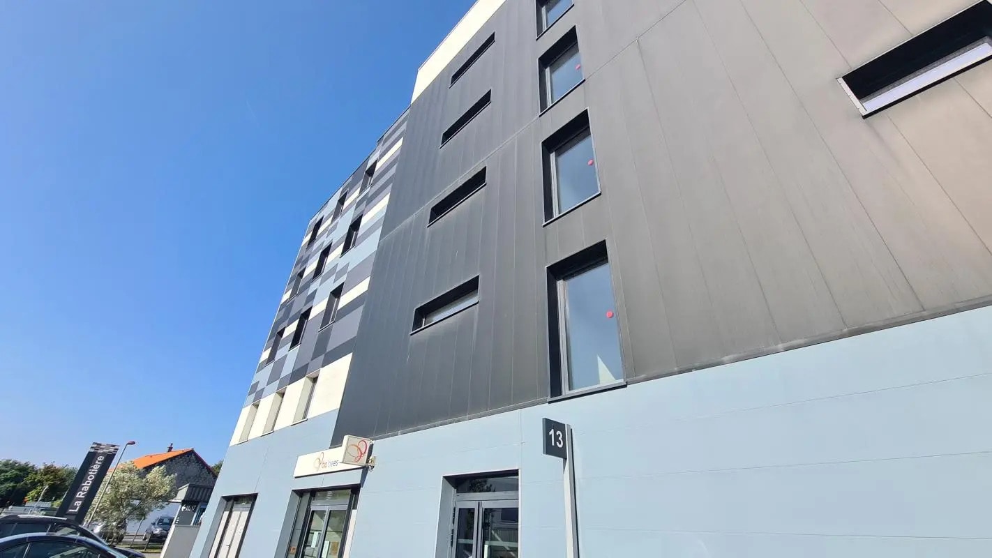 Office in Saint-Herblain for sale Building Photo- Image 1 of 11