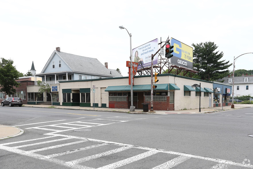 153-157 Main St, Indian Orchard, MA for sale - Primary Photo - Image 1 of 1