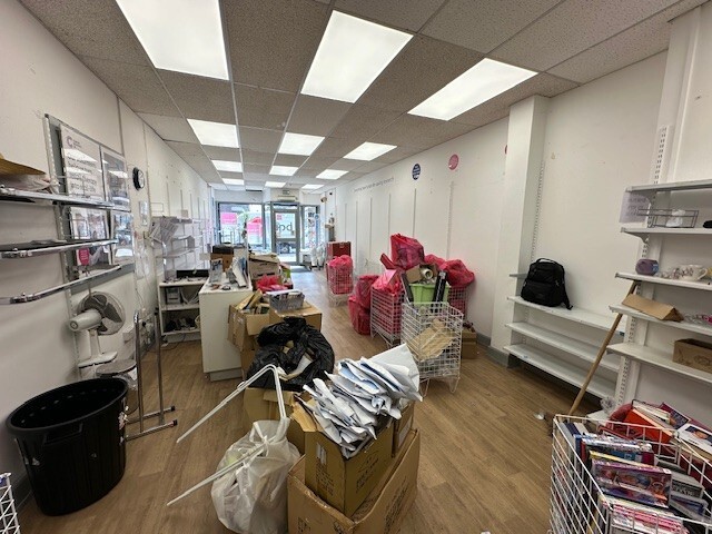 245 High St, Birmingham to rent - Interior Photo - Image 3 of 3