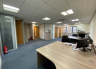 Sperry Way, Stonehouse to rent Interior Photo- Image 2 of 9