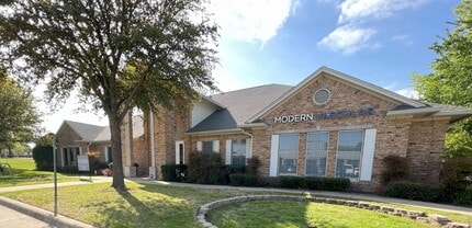 5750 Stratum Dr, Fort Worth, TX to rent Building Photo- Image 2 of 6