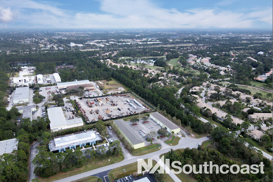 2190 NW Reserve Park Trace, Port Saint Lucie, FL for rent - Building Photo - Image 3 of 7