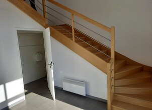 Industrial in Lieusaint to rent Interior Photo- Image 1 of 2