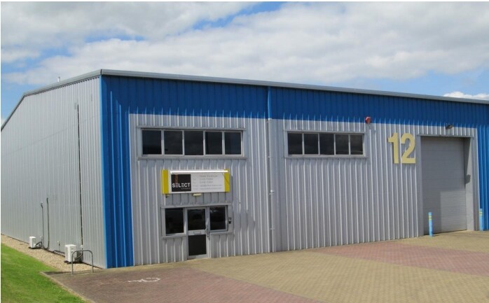 Whittle St, Stevenage for sale - Primary Photo - Image 1 of 1