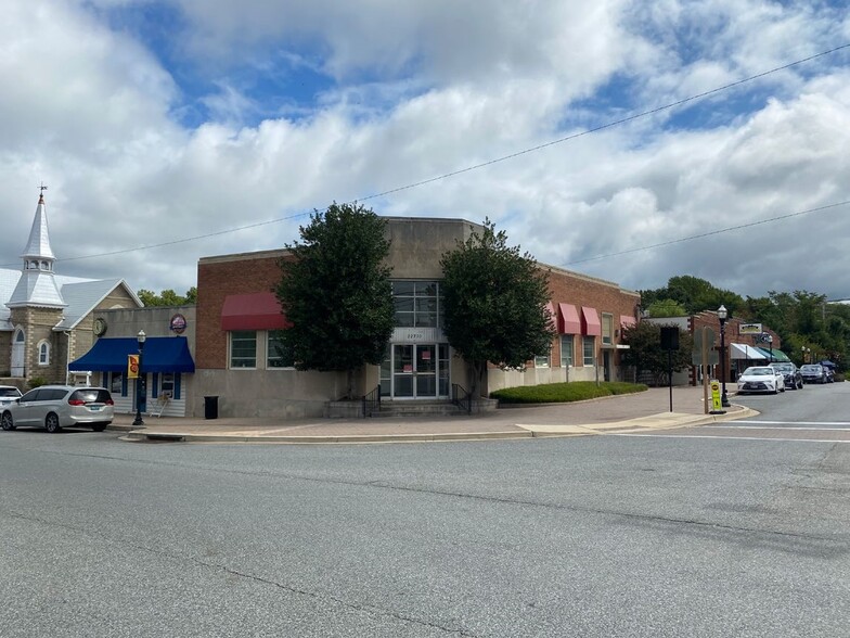 22700 Washington St, Leonardtown, MD for sale - Building Photo - Image 1 of 1