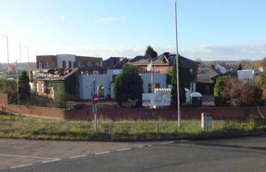 Queensferry By Pass, Deeside for sale - Primary Photo - Image 1 of 1