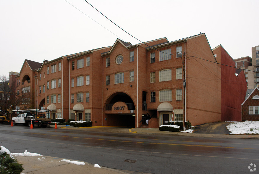 8607-8609 2nd Ave, Silver Spring, MD for sale - Primary Photo - Image 1 of 1