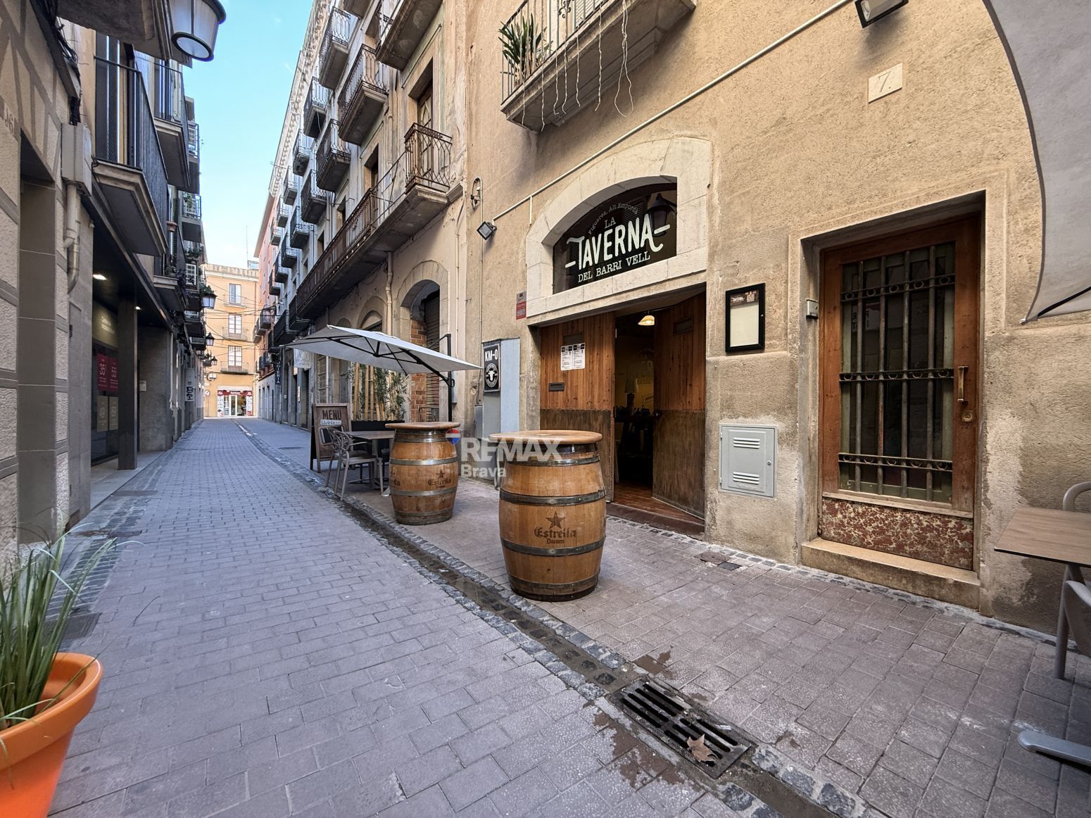 Retail in Figueres, Gerona to rent Building Photo- Image 1 of 4