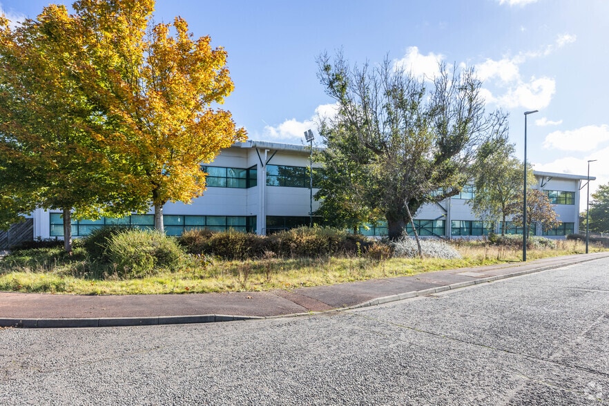Birch Wood Dr, Peterlee to rent - Building Photo - Image 3 of 7