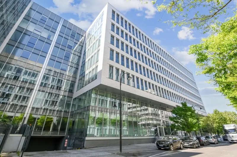 7 Rue Henri Sainte Claire Deville, Rueil-Malmaison to rent - Building Photo - Image 1 of 15
