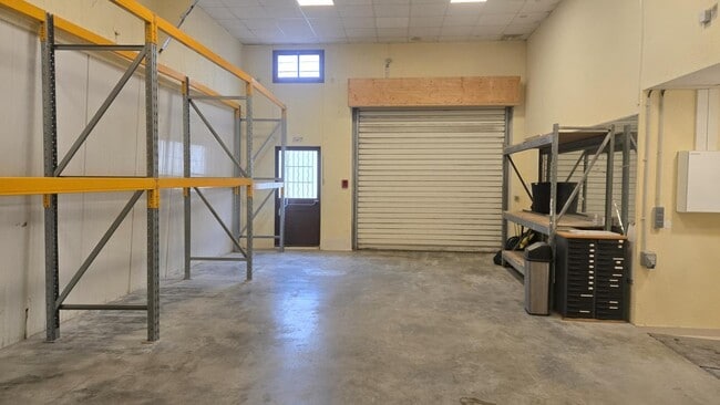 Vente Commerce 670 m²