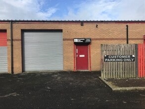 Farrington Ct, Burnley to rent Building Photo- Image 1 of 3
