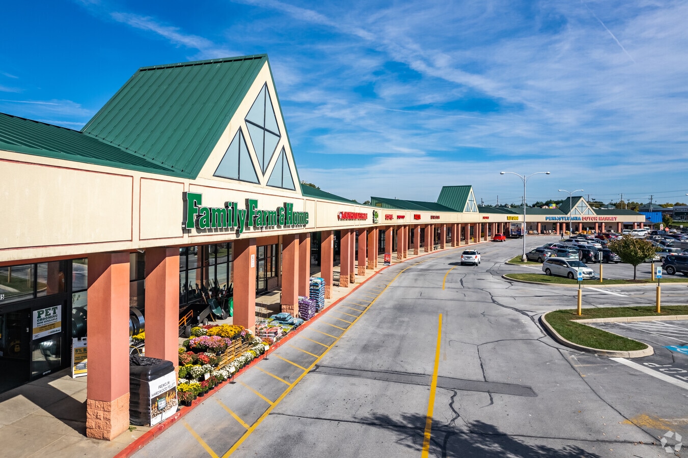 1519 Potomac Ave, Hagerstown 21742 Long Meadow Shopping Center