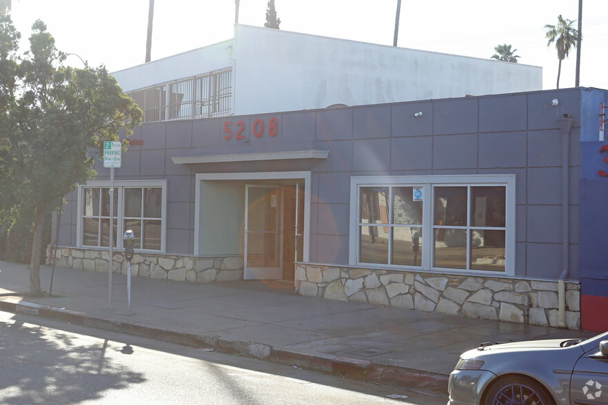 5208 W Pico Blvd, Los Angeles, CA for rent - Building Photo - Image 2 of 3