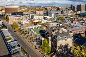 330 Rue Sherbrooke E, Montréal, QC - aerial  map view