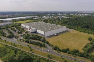 More details for 15 Rue Du Bois Des Saints Peres, Savigny-le-Temple - Industrial to Rent