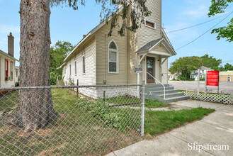 610 Mills St, Kalamazoo, MI for sale Building Photo- Image 1 of 14