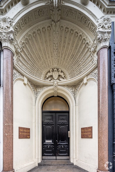 38-40 Ludgate Hl, London for sale - Building Photo - Image 3 of 6