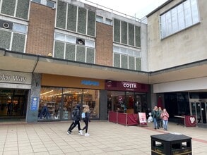 Mell Sq, Solihull to rent Building Photo- Image 1 of 1