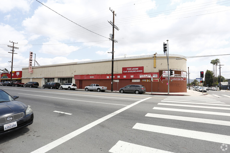 7500-7514 Lankershim Blvd, North Hollywood, CA for sale - Primary Photo - Image 1 of 1