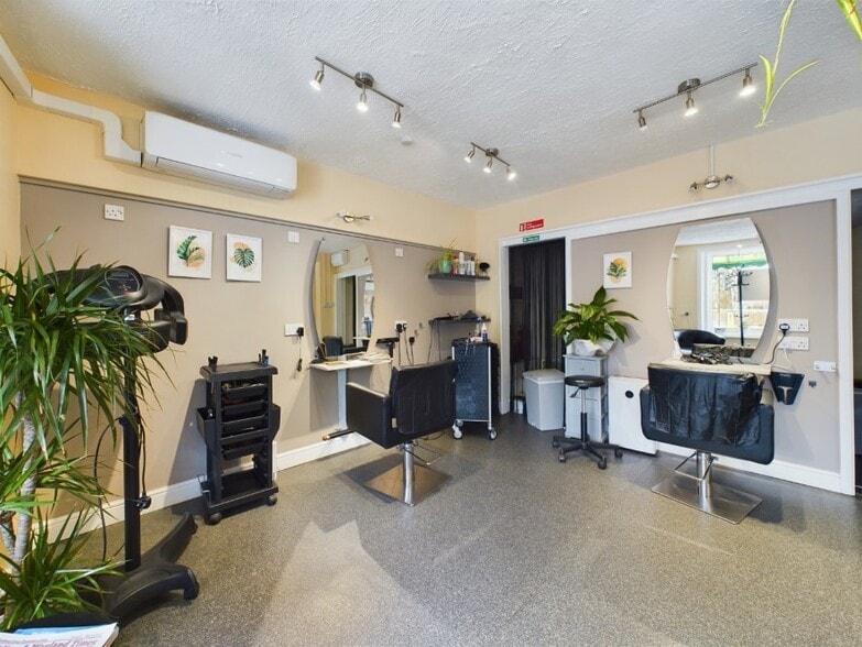 4 Norwich Road, Watton for sale - Building Photo - Image 2 of 3